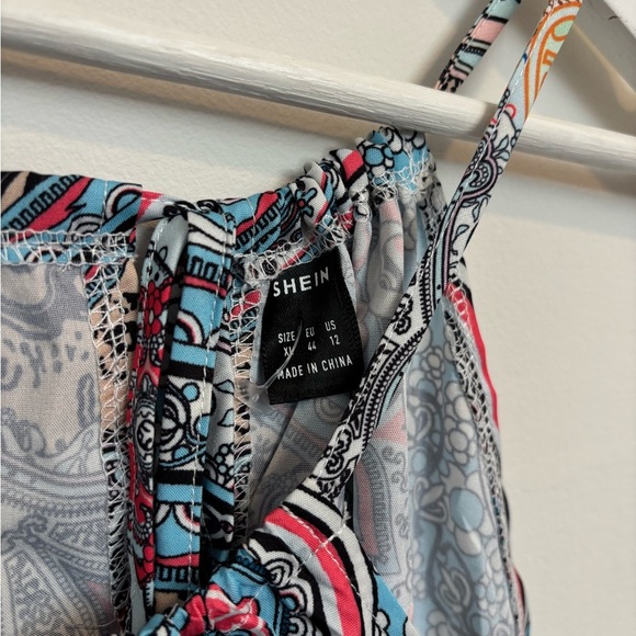 **FREE WHEN ADDED TO BUNDLE** SHEIN Colorful Paisley Halter Dress - Picture 3 of 3